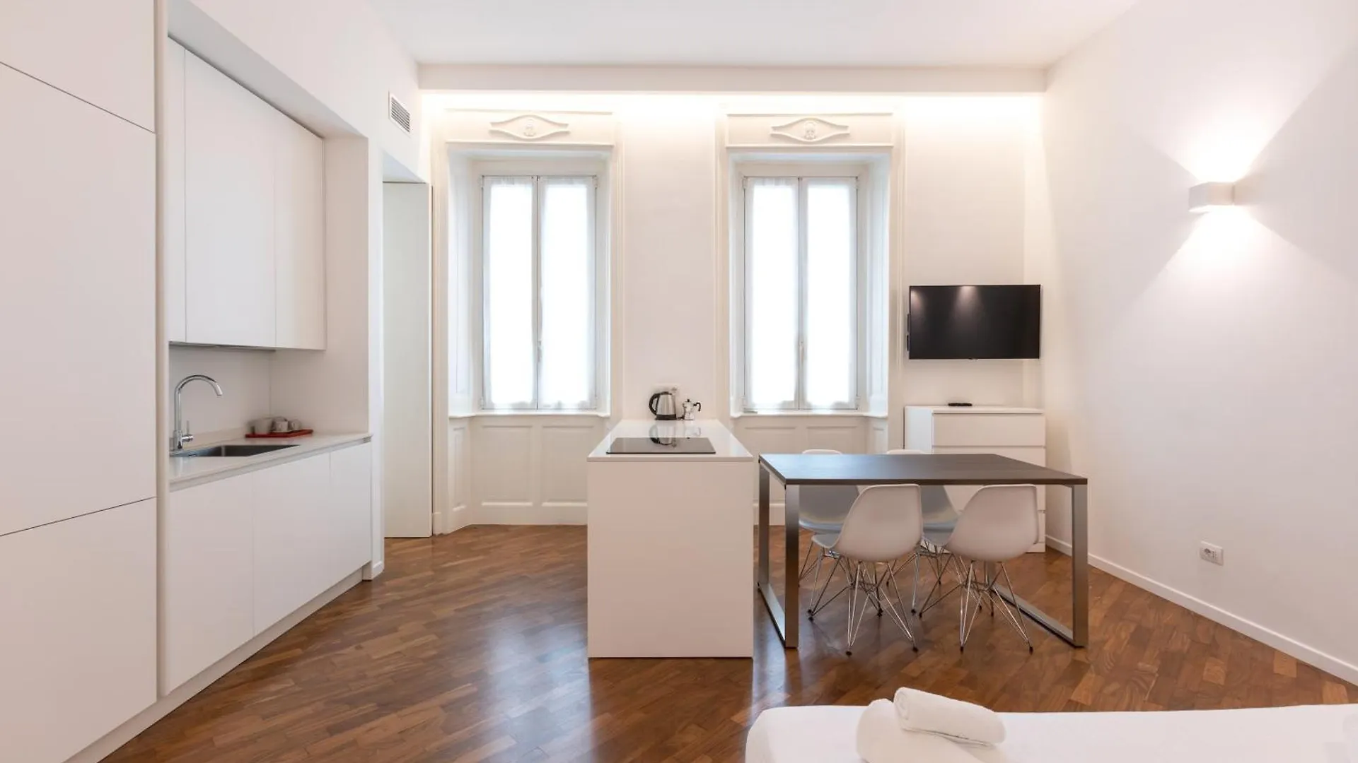 Moderno Monolocale Zona Bocconi -A- Mirable Pm Apartment Milan Italy